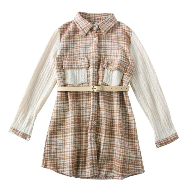 Modern női ruha klasszikus gallérral, övvel és hosszú ujjú bézs, fekete és piros színben - retro stílus