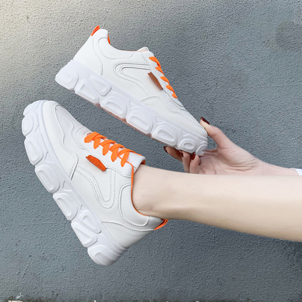 Női alkalmi sportcipő színes fehér nyakkendőkkel