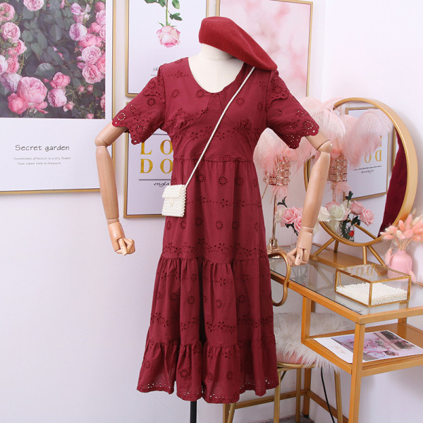 Rochie moderna de dama cu decolteu spitz si maneci scurte in mai multe culori