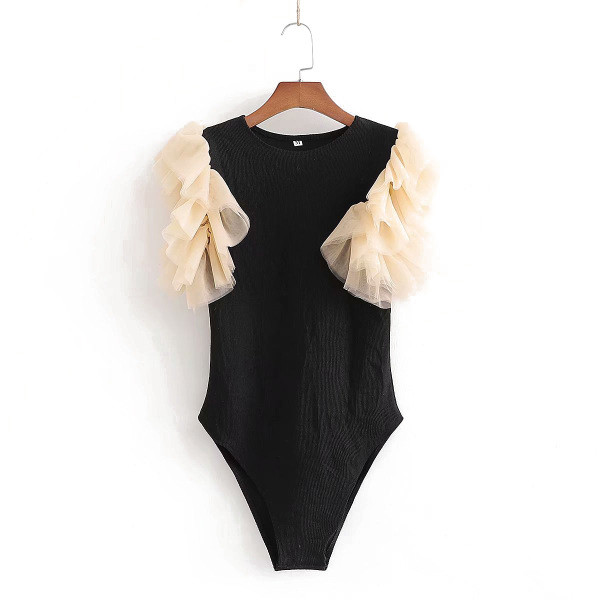 Corp de damă modern, cu decolteu oval, cu mâneci scurte din tul negru