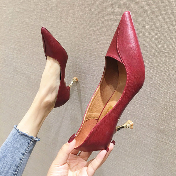 Έκο δερμάτινα γυναικεία παπούτσια  σε μαύρο, λευκό και κόκκινο χρώμα