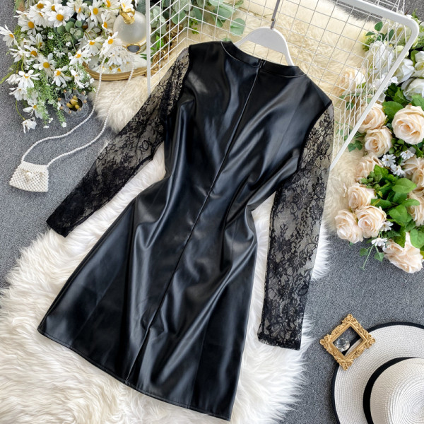 Γυναικείο ρετρό στυλ φόρεμα με δαντελωτά μανίκια σε μαύρο χρώμα