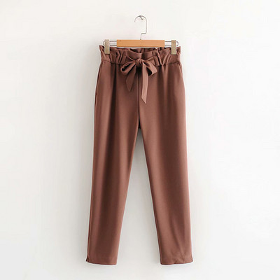 Női alkalmi nadrág magas derékkal és megkötős barna színű-egyenes modellben