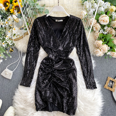 Modern női flitteres ruha V-nyakkal, rózsaszín, fekete, ezüst és bordó színekben