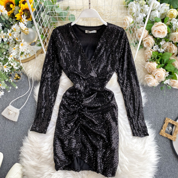 Modern női flitteres ruha V-nyakkal, rózsaszín, fekete, ezüst és bordó színekben