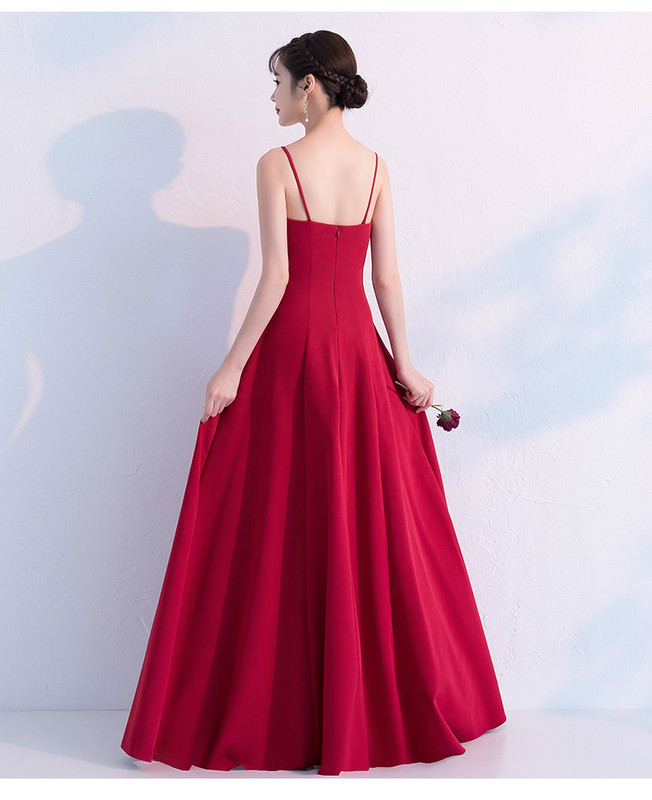 Rochie eleganta de dama cu bretele subtiri - model asimetric in negru si rosu