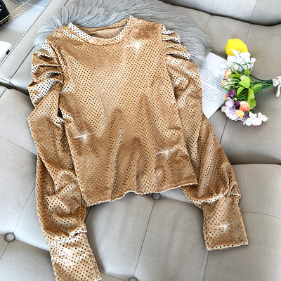 Modern női blúz flitterekkel és puffos ujjakkal bordó, rózsaszín, kék, barna, fehér és fekete színben