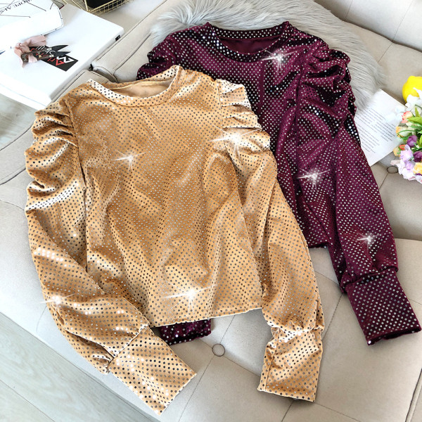 Modern női blúz flitterekkel és puffos ujjakkal bordó, rózsaszín, kék, barna, fehér és fekete színben