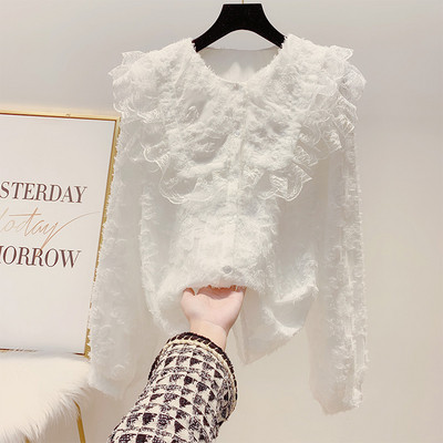 Μοντέρνο γυναικείο πουκάμισο με δαντέλα και κρόσσια σε μπεζ, μαύρο και άσπρο χρώμα