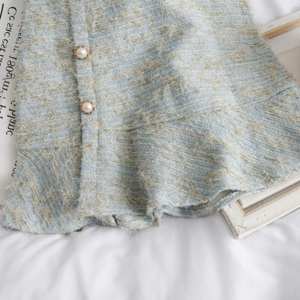 Νέο μοντέλο γυναικεία φούστα  με κουμπιά σε μπλε, μπεζ και μαύρο χρώμα