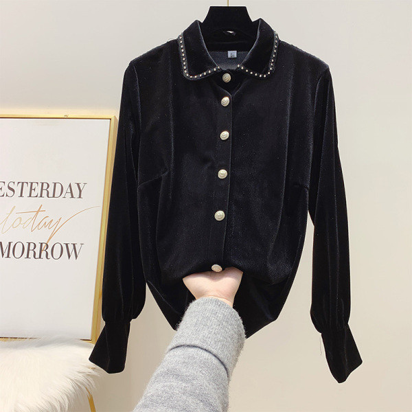 Γυναικείο πουκάμισο με κλασικό γιακά σε μαύρο χρώμα