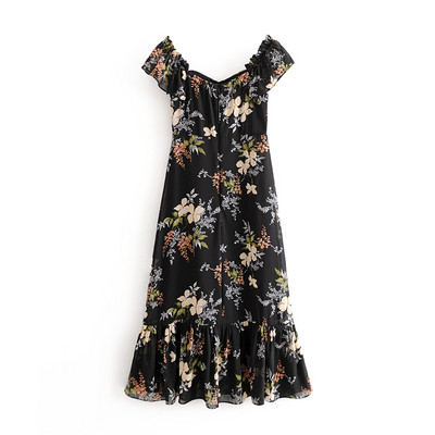 Női nyári ruha szabású modell fürtökkel, fekete és virágmintával