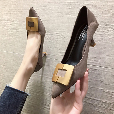 Γυναικείες μπότες μυτερό μοντέλο σε μαύρο, μπεζ και γκρι χρώμα