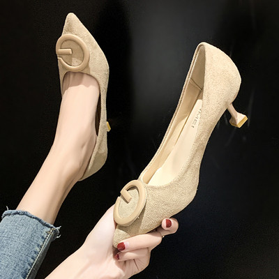 Stílusos női cipő hegyes modell fekete, zöld és bézs színben