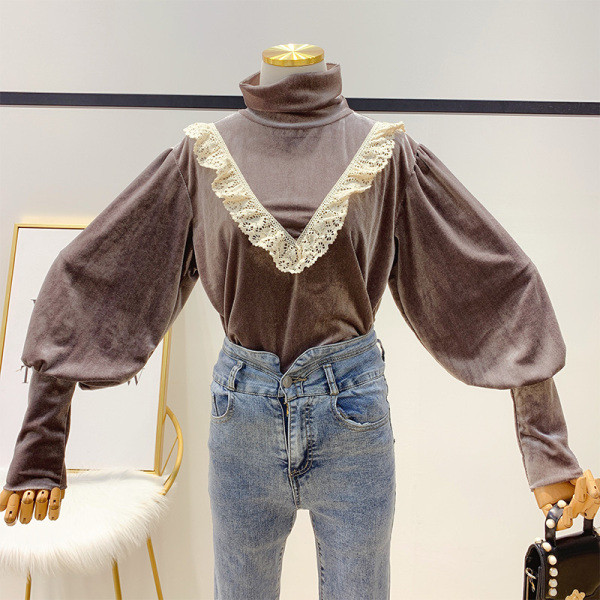 Női bársony blúz magas gallérral és széles ujjú fekete és barna színben