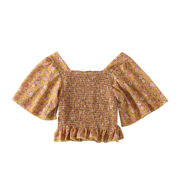 Új modell női blúz szívecskékkel és virágmotívumokkal, szögletes nyakkivágással Karcsú modell