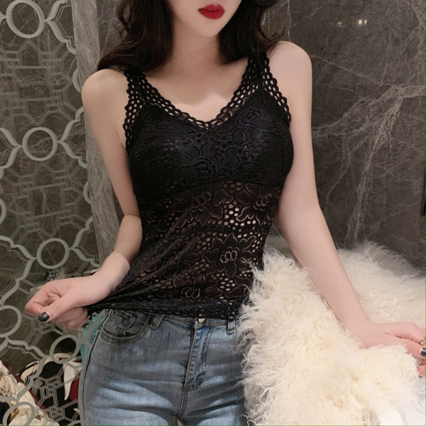 Μοντέρνο γυναικείο δαντελένιο αμάνικο με φαρδιές λωρίδες λευκού, μπεζ και μαύρο χρώμα