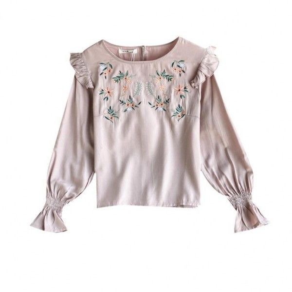 Modern női blúz ovális nyakkivágással és kék, rózsaszín, fehér és sárga hímzéssel