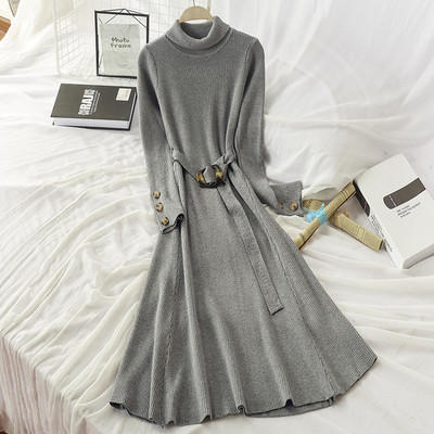 Női hajtogatott ruha pólógallérral és derékövvel, fekete, fehér, barna és szürke színben