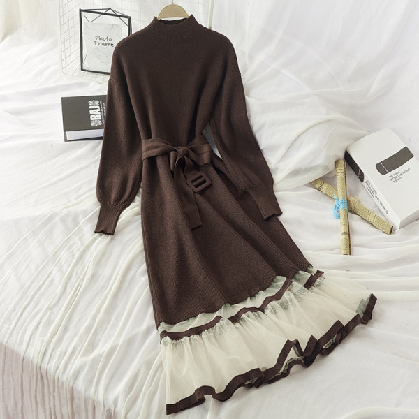 Modern női téli ruha derékövvel és tüll fekete, barna és fehér színekben