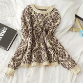 Női őszi-téli pulóver kerek nyakkivágással, zöld, sárga, piros és szürke színben