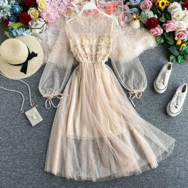 Model nou rochie dama cu perle si tul in mai multe culori model croiat