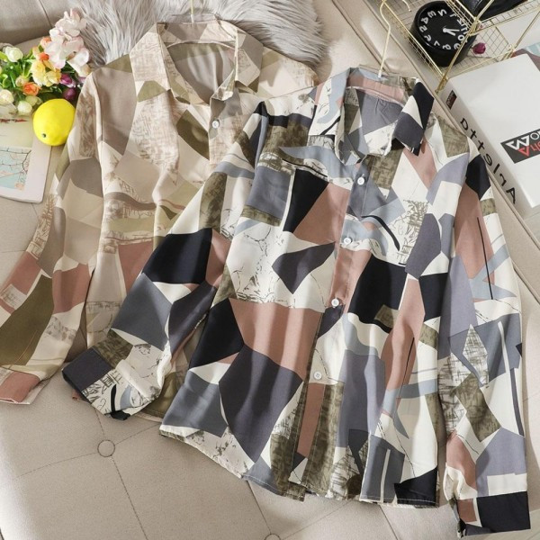 Lezser női ing gombokkal és klasszikus gallérral, két színben