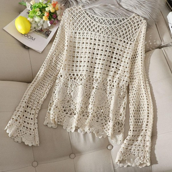 Alkalmi női ruha ovális nyakkivágással és övvel, fehér, bézs, kék és fekete színben