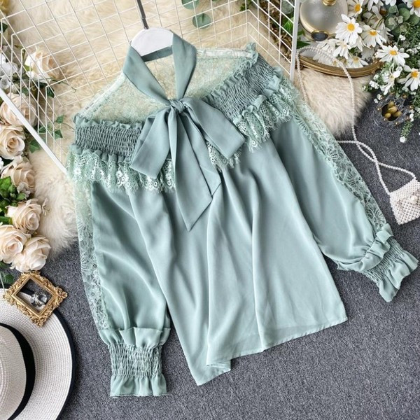 Modern női ing szalaggal és csipkével zöld, fehér és fekete színben