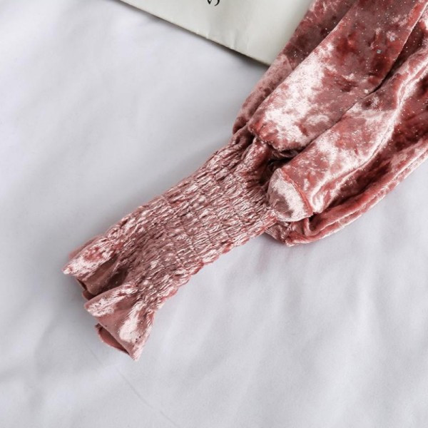 Modern női bársony blúz magas gallérral és gumival az ujjain rózsaszín, zöld, fehér és fekete színben