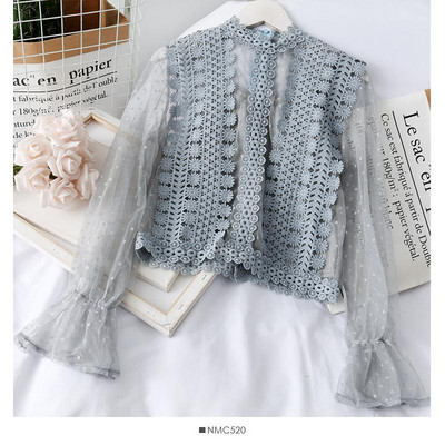 Modern női csipkeblúz hímzéssel és hosszú ujjú, különböző színekben