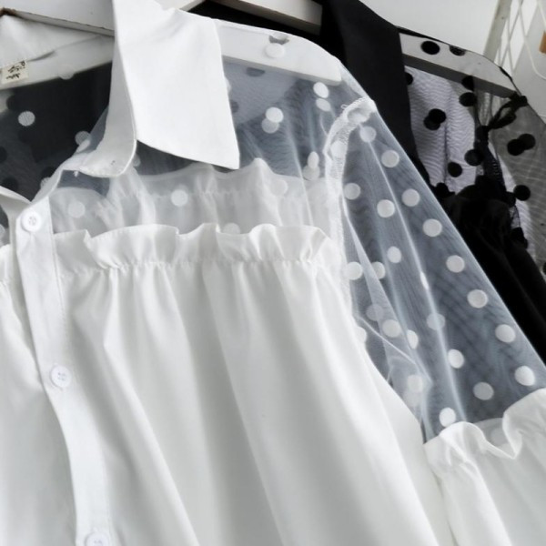 Modern női ing tüllel és klasszikus gallérral fehér és fekete színben