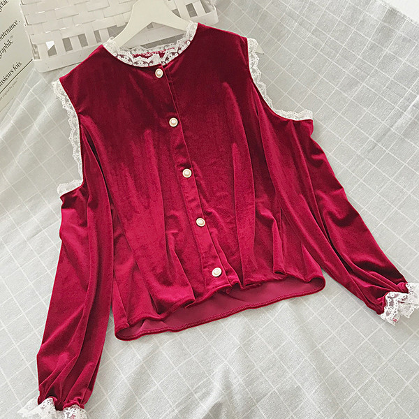 Női bársony ing fekete, piros és barna színben, csupasz váll és csipke