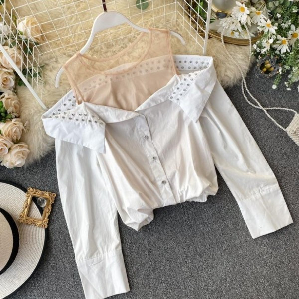 Camasa de dama model nou cu umerii goi si nasturi in alb si negru