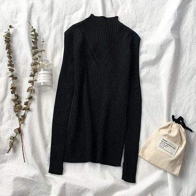 Női pulóver fekete, kék, rózsaszín és fehér színben, alacsony gallérral és hosszú ujjal