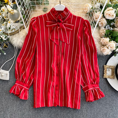 Modern női ing szalaggal és 3/4 ujjú piros, fehér és fekete színben