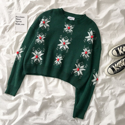 Kék, piros és zöld színű női pulóver kerek nyakkivágással és hosszú ujjal