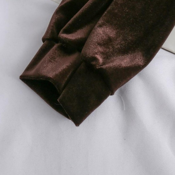 Modern női bársony blúz magas gallérral fekete és barna színben