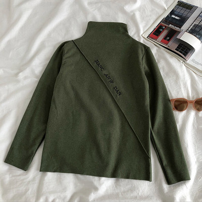 Retro stílusú női blúz öt színben, alacsony gallérral és hosszú ujjal