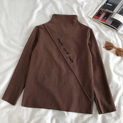 Retro stílusú női blúz öt színben, alacsony gallérral és hosszú ujjal