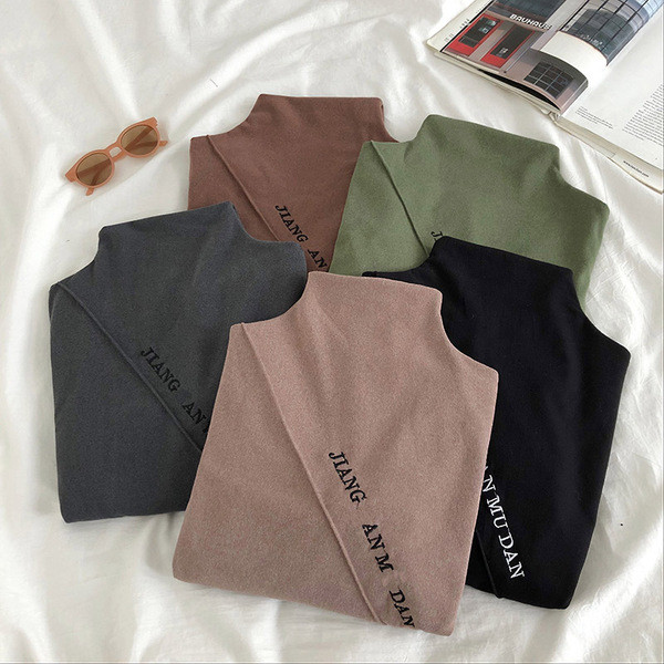 Retro stílusú női blúz öt színben, alacsony gallérral és hosszú ujjal