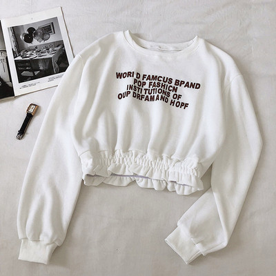 Bluza de dama alb, negru, galben si roz cu inscriptii si decolteu rotund