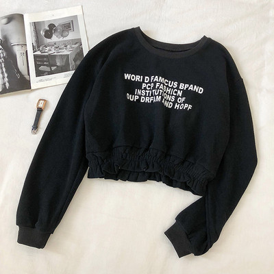 Bluza de dama alb, negru, galben si roz cu inscriptii si decolteu rotund