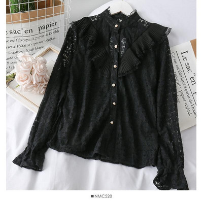 Modern női ing csipkével és gombokkal fehér, fekete és bézs színben