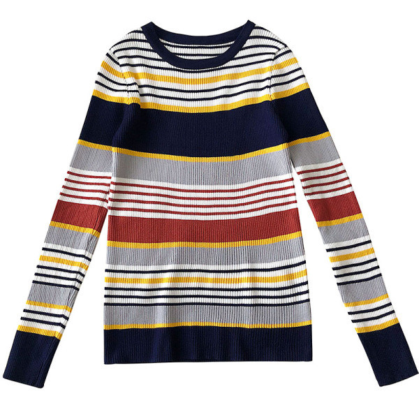 Csíkos női blúz fehér és kék színben, kerek nyakkivágással, hosszú ujjakkal