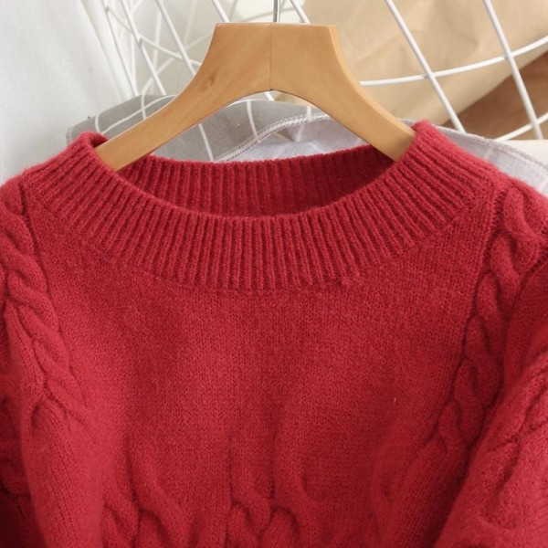 Modern női pulóver ovális nyakkivágással, piros színben