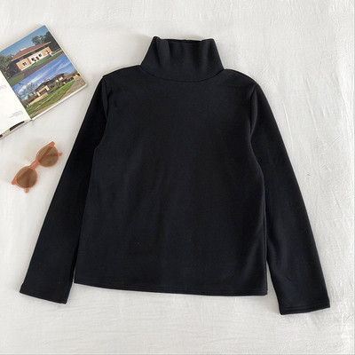 Női blúz sima modell hat színben, pólógallérral és hosszú ujjal