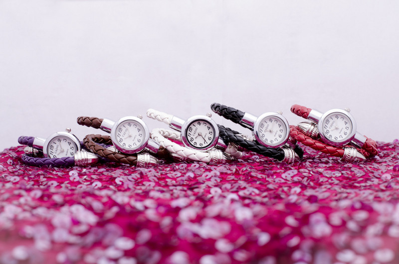 Дамски черен часовник Cadio