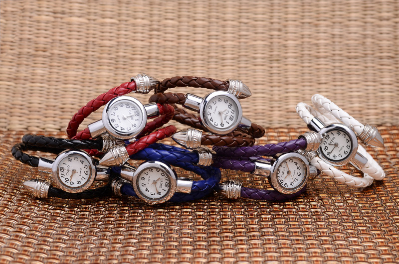 Дамски черен часовник Cadio