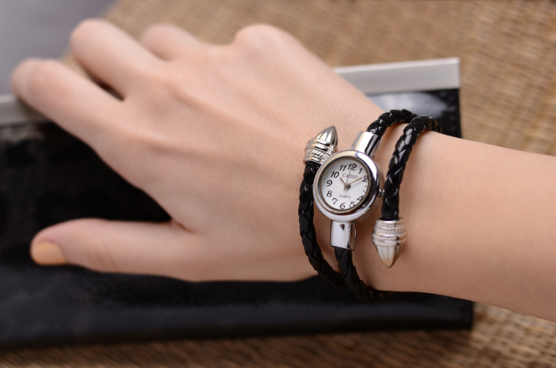 Дамски черен часовник Cadio